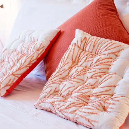 Bed & Breakfast Deledda Boutique 4*