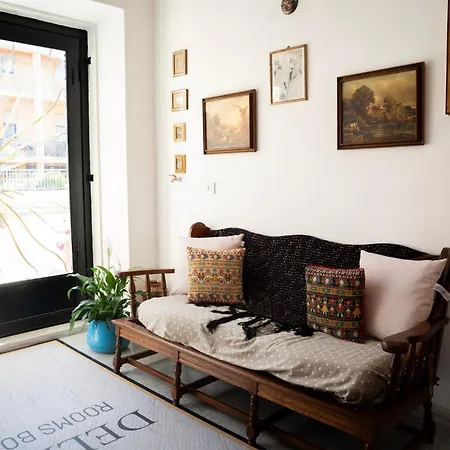 Deledda Boutique Panzió